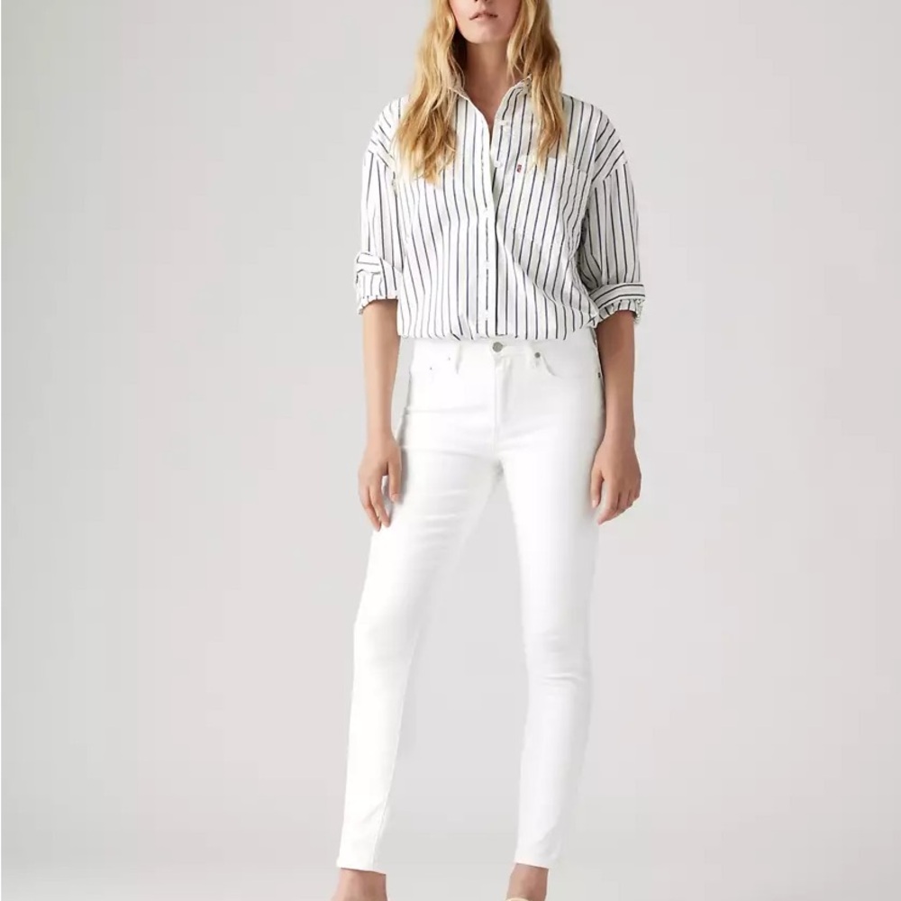 Levi’s 721 High-Rise Skinny Jeans – White, Size 29 (Size 8)